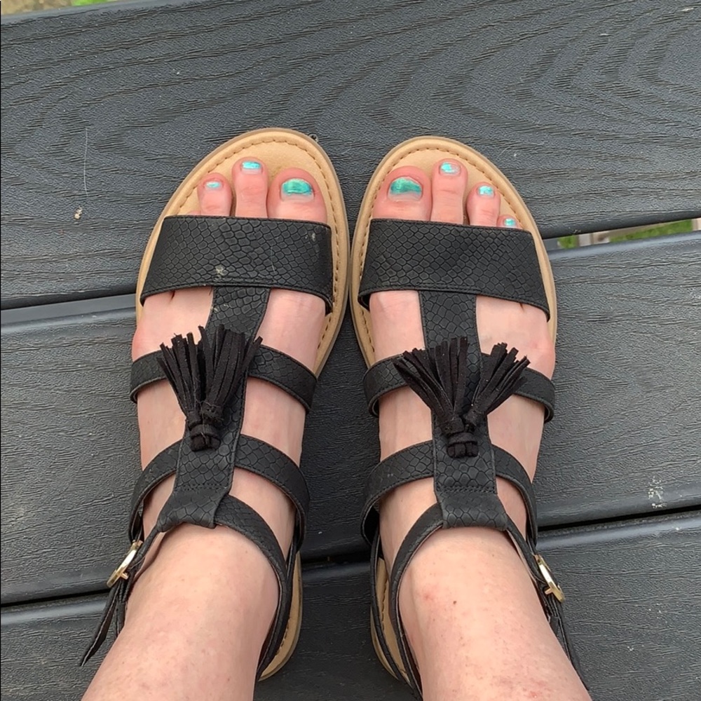 Tassel gladiator sandals